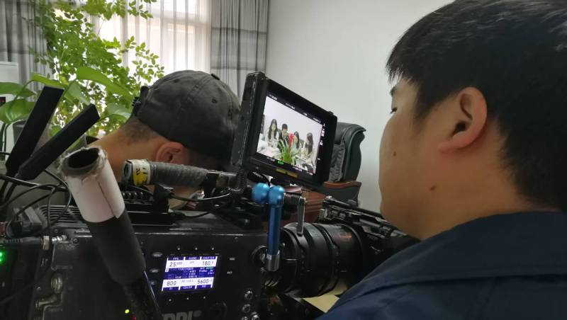 剧本杀式体验：甘孜县广告片拍摄公司构建沉浸式消费决策路径