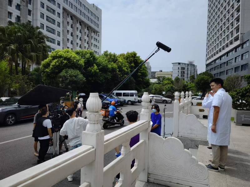 甘孜县广告片拍摄公司低成本实现高规格制作的诀窍